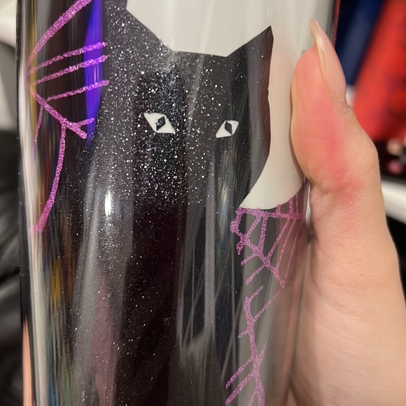 2021 HALLOWEEN STARBUCKS TUMBLE GLOW IN THE DARK - Picture 4 of 4